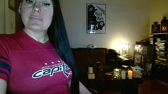 Snapshot of mandaloriangirls chatting on February 6, 2026, 8:38 pm mandaloriangirls online show from February 6, 2026, 8:38 pm