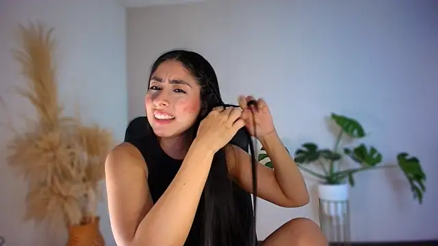 Snapshot of auroracaruso11 chatting on April 16, 2026, 7:47 pm auroracaruso11 online show from April 16, 2026, 7:47 pm