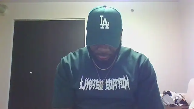 Stayinalive1992 online show from April 11, 2026, 3:25 am