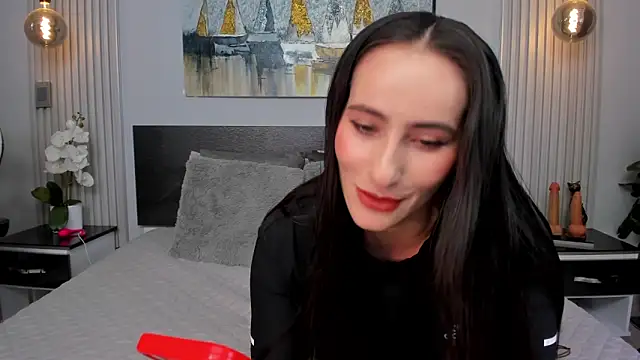 SaraGomez1 online show from June 13, 2026, 1:09 pm
