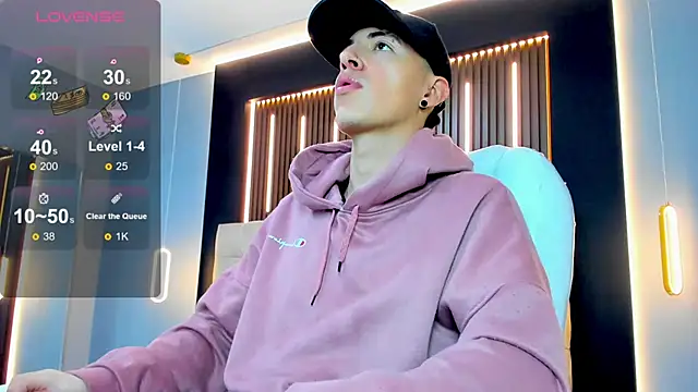 Lobo 17  online show from February 28, 2026, 3:39 am