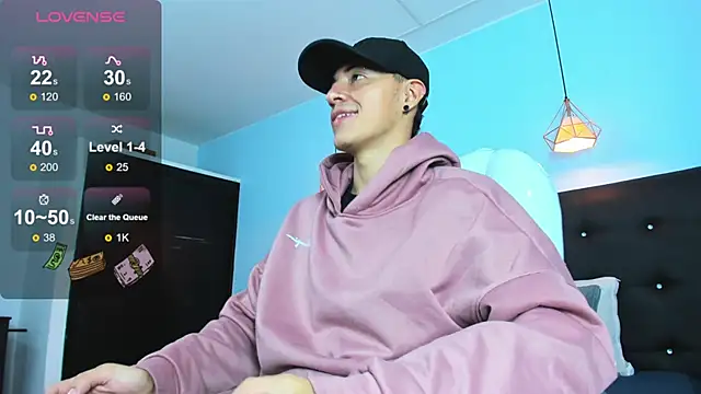 Snapshot of Lobo_17_ chatting on November 28, 2025, 3:50 am Lobo 17 online show from November 28, 2025, 3:50 am