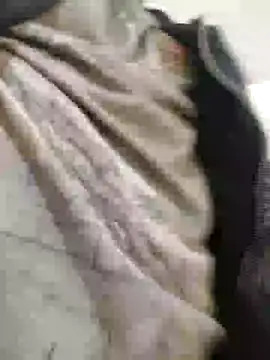 QcMisterv13 online show from November 17, 2025, 9:41 pm