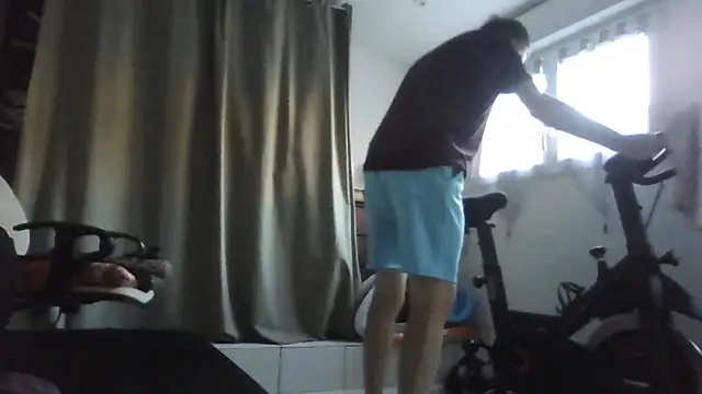 Snapshot of naturiste974 chatting on October 2, 2025, 6:17 am naturiste974 online show from October 2, 2025, 6:17 am