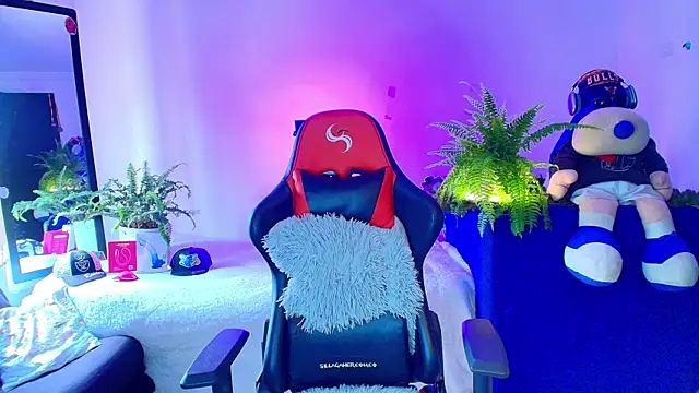 twink sebas  online show from October 10, 2025, 5:58 pm