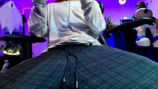 twink sebas  online show from October 20, 2025, 12:34 am