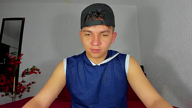 Danielbluestar online show from February 26, 2025, 5:42 pm