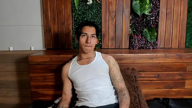 Snapshot of Andy_Joy_ chatting on July 13, 2026, 11:42 am Andy Joy online show from July 13, 2026, 11:42 am