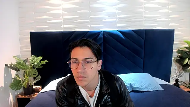 Snapshot of Andy_Joy_ chatting on June 26, 2026, 11:05 am Andy Joy online show from June 26, 2026, 11:05 am