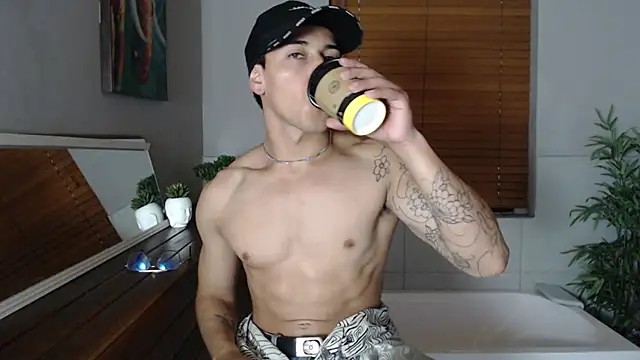 Snapshot of Andy_Joy_ chatting on May 12, 2026, 11:27 am Andy Joy online show from May 12, 2026, 11:27 am