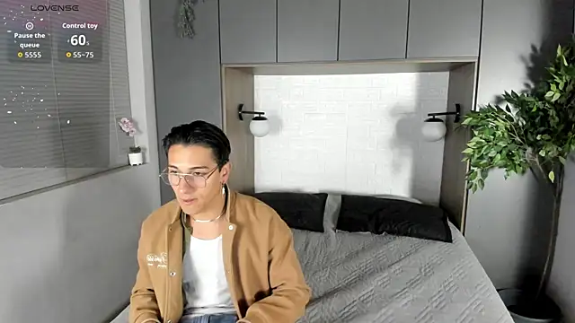 Snapshot of Andy_Joy_ chatting on May 10, 2026, 11:03 am Andy Joy online show from May 10, 2026, 11:03 am