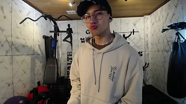 Snapshot of Andy_Joy_ chatting on March 13, 2026, 10:31 am Andy Joy online show from March 13, 2026, 10:31 am