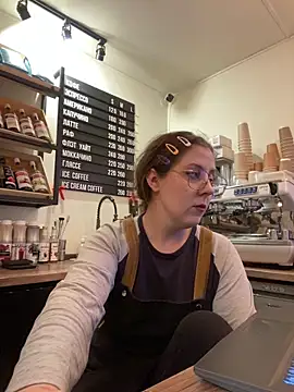 cinnabon  online show from December 20, 2025, 10:07 am