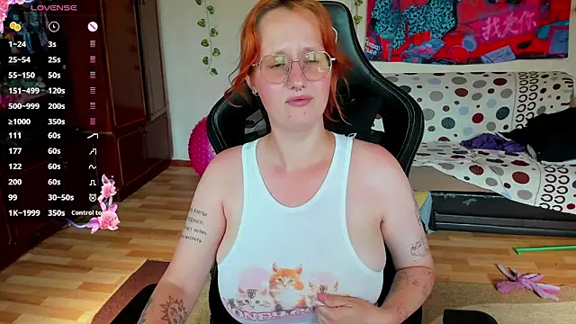 KrisTyBooBsin online show from June 30, 2026, 1:44 pm