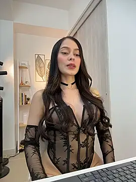 Snapshot of rubyhill_2711 chatting on December 4, 2025, 12:09 am rubyhill 2711 online show from December 4, 2025, 12:09 am