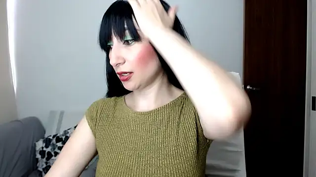 Snapshot of Laura-pervert chatting on June 9, 2026, 10:11 pm Laura-pervert online show from June 9, 2026, 10:11 pm