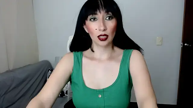 Laura-pervert online show from June 29, 2026, 11:37 pm