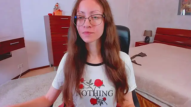 Snapshot of Pantyhose_Mila chatting on October 22, 2025, 7:24 pm Pantyhose Mila online show from October 22, 2025, 7:24 pm