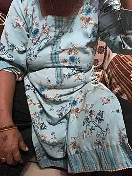 Tameesh sexy mistress online show from July 26, 2026, 6:20 am