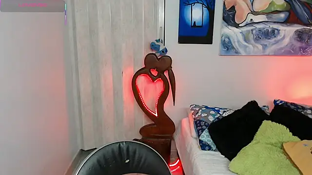 naihroby online show from March 21, 2026, 4:46 am