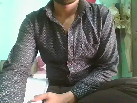 Snapshot of Ishan003 chatting on October 27, 2025, 4:46 am Ishan003 online show from October 27, 2025, 4:46 am