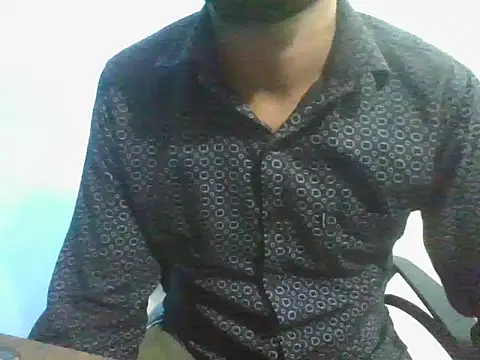 Ishan003 online show from November 19, 2025, 2:28 pm