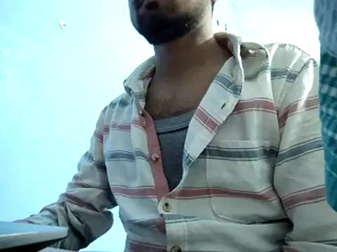 Ishan003 online show from December 18, 2025, 2:10 pm