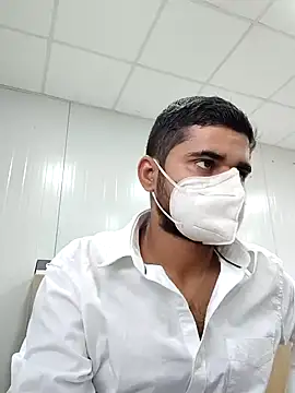 Snapshot of Ishan003 chatting on February 9, 2025, 4:57 am Ishan003 online show from February 9, 2025, 4:57 am