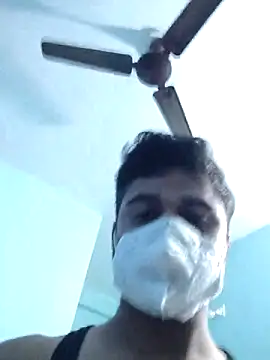 Ishan003 online show from February 12, 2026, 2:06 pm