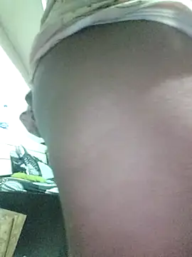 Snapshot of Priya_Strip chatting on November 11, 2025, 6:25 pm Priya Strip online show from November 11, 2025, 6:25 pm