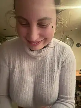 Yanacool007 online show from February 3, 2026, 9:31 pm