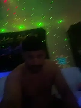 Insaneskillzz69 online show from May 22, 2026, 5:16 am