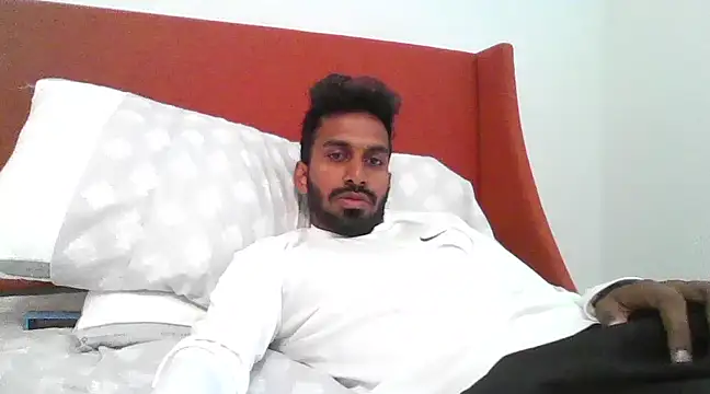 Snapshot of skinny__boy__ chatting on February 25, 2025, 9:04 pm skinny boy online show from February 25, 2025, 9:04 pm