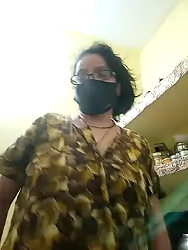 heenage online show from February 28, 2025, 3:04 pm