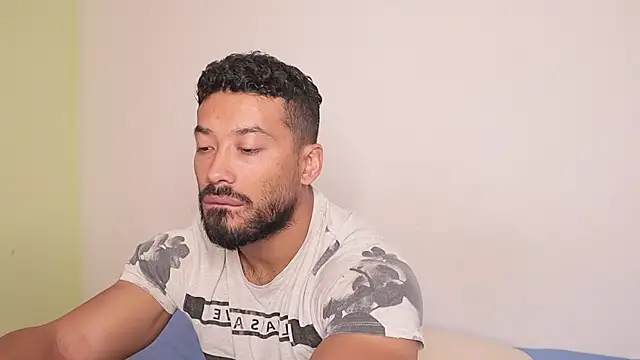 freddsexxx online show from September 10, 2025, 2:05 pm