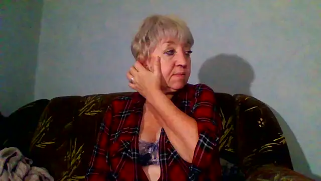 Snapshot of AnjelElinor chatting on October 9, 2025, 6:58 am AnjelElinor online show from October 9, 2025, 6:58 am