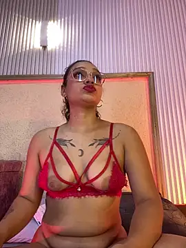 EMILYY FOXY online show from June 11, 2026, 7:11 pm