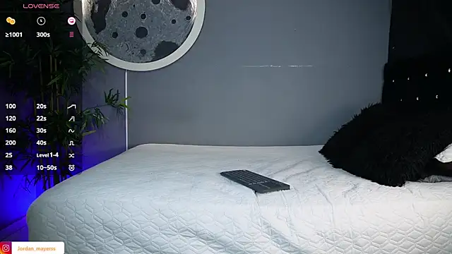 Snapshot of jordan_mayers02 chatting on June 12, 2026, 10:02 am jordan mayers02 online show from June 12, 2026, 10:02 am