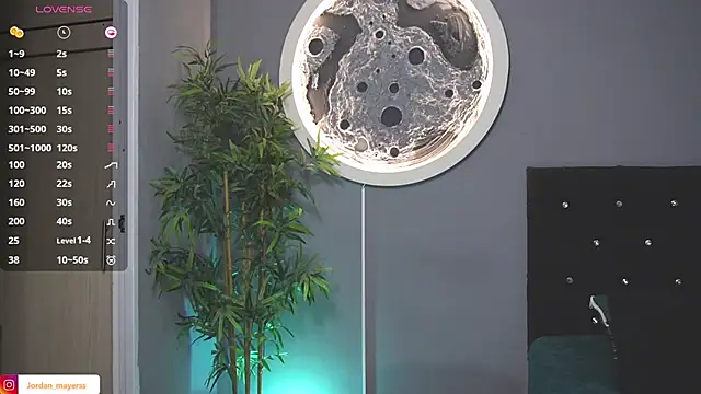 jordan mayers02 online show from January 17, 2026, 9:02 am