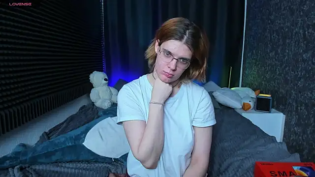 KIKI Krash online show from February 20, 2025, 7:41 pm