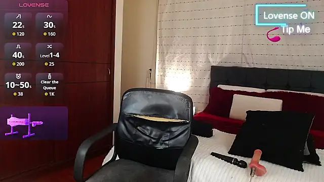 Hornymoan online show from January 9, 2026, 10:49 pm