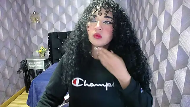Sofiacowperx online show from February 11, 2025, 12:47 pm
