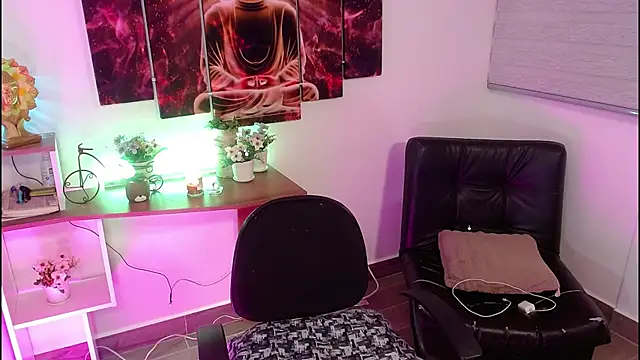 Snapshot of Jsneiidy_ATH chatting on November 20, 2025, 5:08 am Jsneiidy ATH online show from November 20, 2025, 5:08 am