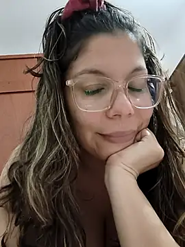 Snapshot of Carliina_Soussa chatting on July 18, 2026, 10:51 pm Carliina Soussa online show from July 18, 2026, 10:51 pm