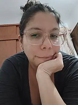 Snapshot of Carliina_Soussa chatting on August 2, 2026, 2:21 am Carliina Soussa online show from August 2, 2026, 2:21 am