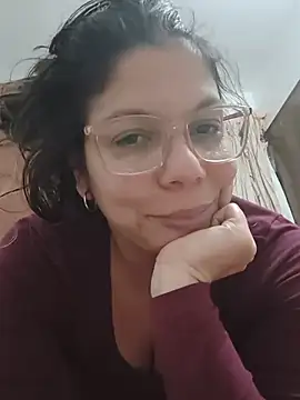 Snapshot of Carliina_Soussa chatting on July 10, 2026, 10:32 pm Carliina Soussa online show from July 10, 2026, 10:32 pm