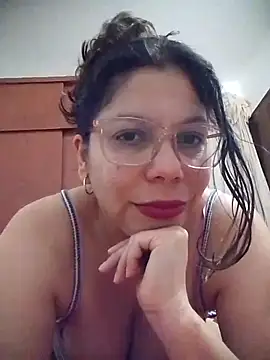 Carliina Soussa online show from June 18, 2026, 10:48 pm