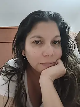 Snapshot of Carliina_Soussa chatting on July 30, 2026, 11:37 pm Carliina Soussa online show from July 30, 2026, 11:37 pm