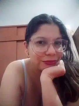 Carliina Soussa online show from June 1, 2026, 3:29 am