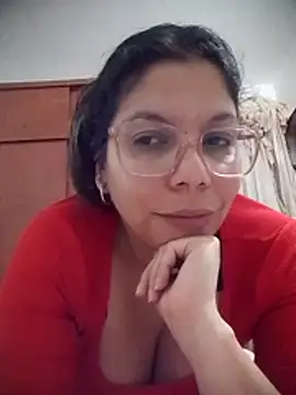 Snapshot of Carliina_Soussa chatting on June 26, 2026, 10:37 pm Carliina Soussa online show from June 26, 2026, 10:37 pm